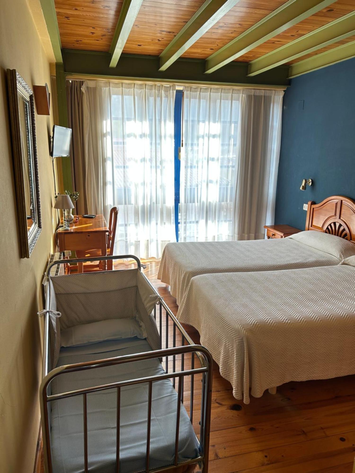 Hotel Cuevas Del Mar Nueva De Llanes Bagian luar foto